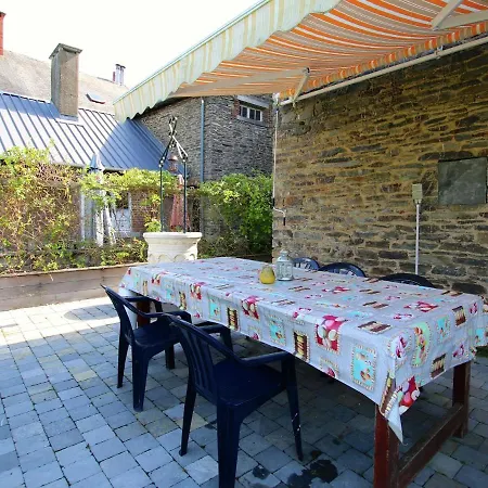Welcoming Mansion With Sauna In Herbeumont