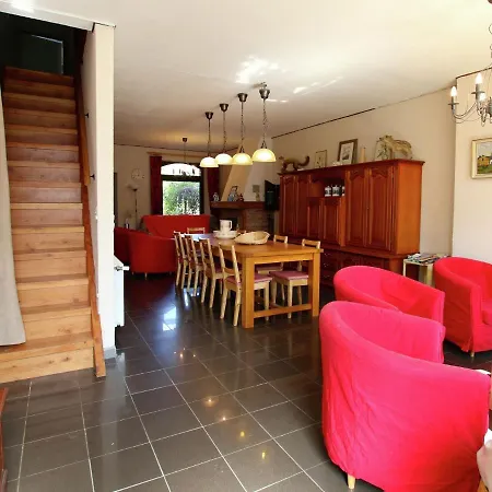 Holiday home Welcoming Mansion With Sauna In